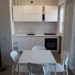 Panorama House * ترينتو